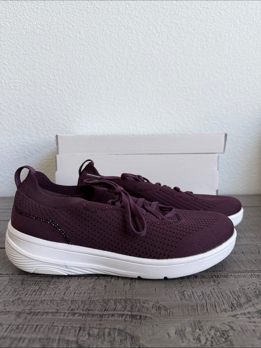 FitFlop Women's Super-Q Crystal-Trim Knit Laced Up Sneakers NWOB